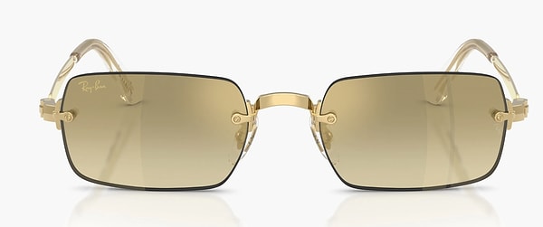Ray-Ban unisex güneş gözlüğü zamansız tasarımı ve kaliteli cam yapısıyla yaz kombinlerinin imza parçası!