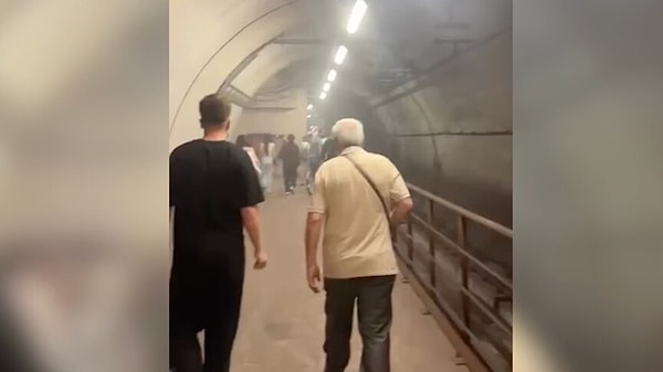 İstanbul’da her gün binlerce kişinin kullandığı metro hattında arıza meydana geldi.