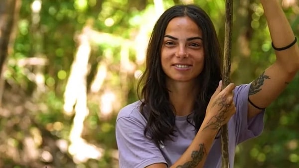 Survivor 2026 sezonunda adından söz ettiren yarışmacılar arasında yer alan Beyza Gemici, özellikle son dönemde farklı konularla gündeme gelmişti.