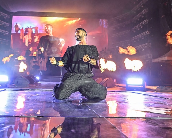 Eylül takvimindeki Eskişehir, Konya, İzmir ve Adana konserleri büyük ilgi görüyor.