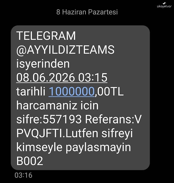 Ziraat Bankası müşterisi bir kullanıcı, gece bankadan gelen SMS ile yaşadıklarını paylaştı.