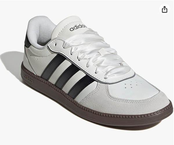 Adidas BREAKNET SLEEK Spor Ayakkabı %26 indirimli fiyatıyla 90 günün en düşük fiyatına sahip.