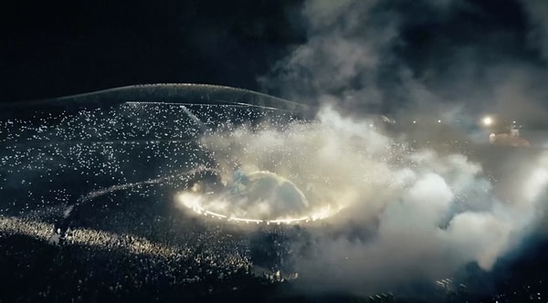 For the first time, professional footage has been released from Kanye West's Istanbul concert, which broke records with an audience of 118,000.