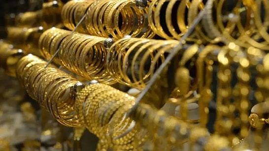 Bad News for Gold Investors: Giant Bank Predicts the Exact Level Prices Will Drop To