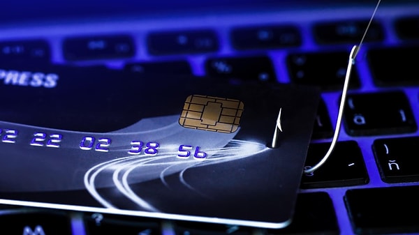 Temassız ödeme altyapısında bankalar, ödeme sağlayıcıları, kart şirketleri ve iş yerleri gibi birçok taraf yer alıyor.