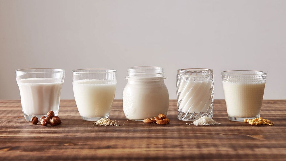 The Dietitians' Choice Is Out: The Healthiest Type of Milk Will Surprise You