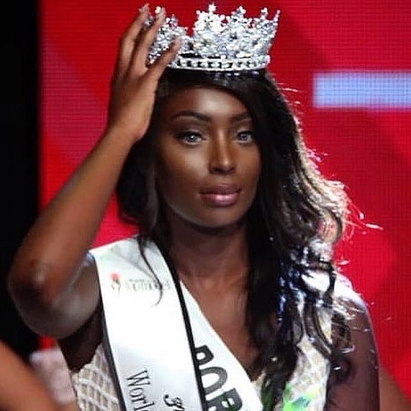 Tessy Ramos Correia Nereli, Ne İş Yapıyor?