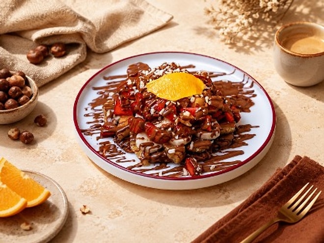 Sivas Waffle Arayanların Yeni Tatlı Molası: Dream Waffle’da Çikolata, Meyve ve Sohbet Aynı Tabağa Geliyor