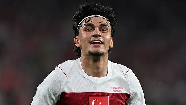 Frankfurt taraftarının şimdiden sevgilisi oldu.