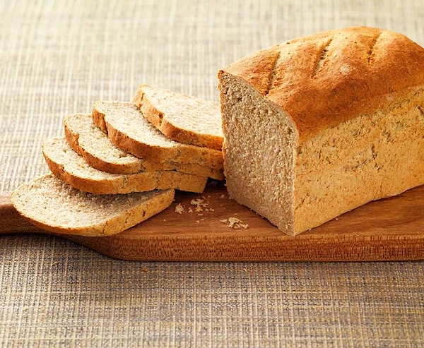 İngiliz Ulusal Sağlık Sistemi (NHS) başta olmak üzere, Hovis ve Warburtons gibi dev ekmek üreticileri de tüketicileri buzdolabı konusunda sert bir dille uyarıyor.