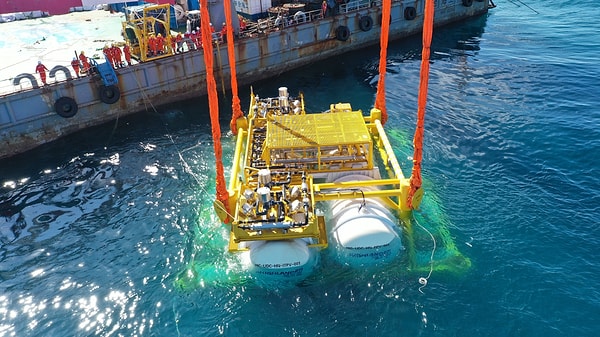 Soğutma için deniz suyu kullanılıyor