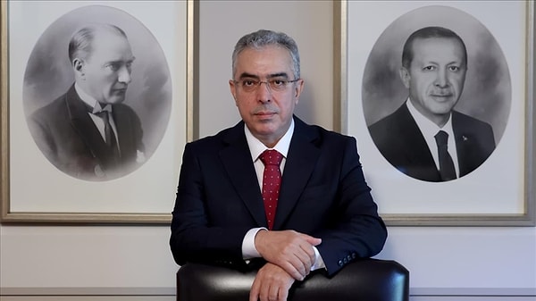“Cumhurbaşkanı Erdoğan’ın yeniden aday olması için anayasa değişikliğine ihtiyaç yok”