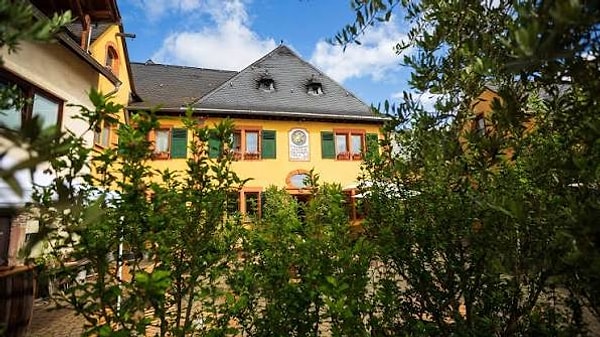 7. Staffelter Hof - 862