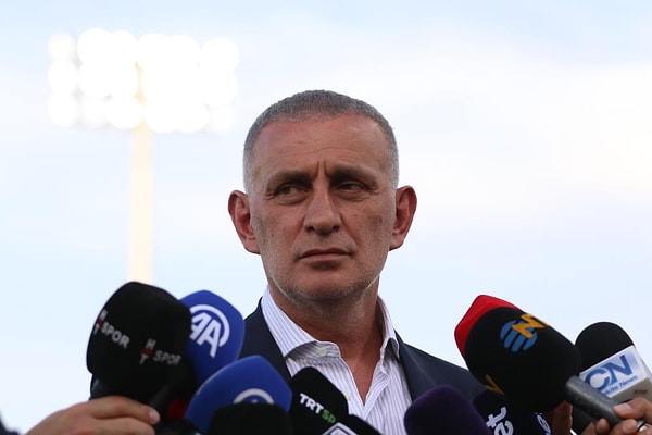 A Milli Futbol Takımı'nın eski teknik direktörleri Fatih Terim ve Şenol Güneş'in açıklamalarının hatırlatılması üzerine Hacıosmanoğlu şu sözlerle kendilerine cevap verdi: