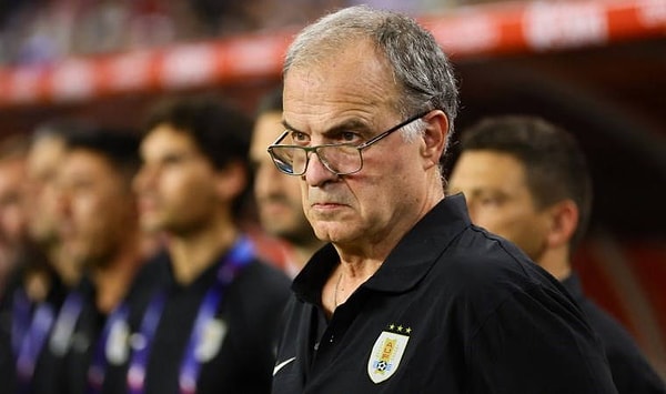 Aslında el Loco (deli) lakapı Bielsa'yı tanıyanlar için bu ilginç bir çıkış değil.