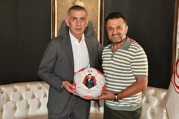 Hacıosmanoğlu, milli takımı eleştirenlere "akbaba" demişti.