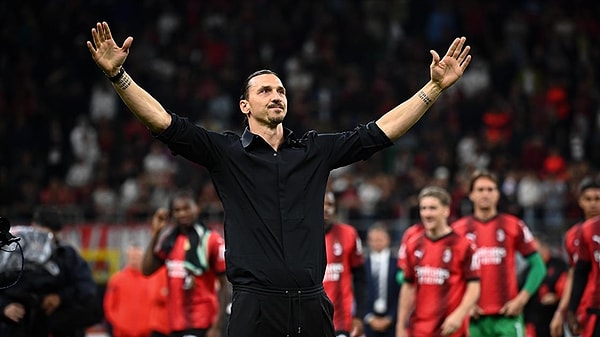 Bir eleştiri de Zlatan Ibrahimovic'ten geldi.