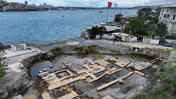 6. Eski Osmanlı Çeşmesi - İstanbul, çeşitli inşaatlarda