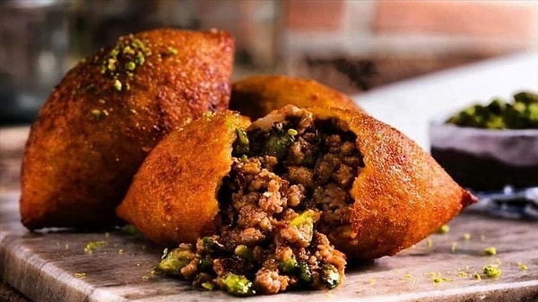 İçli köfte ve kavurmada skandal.