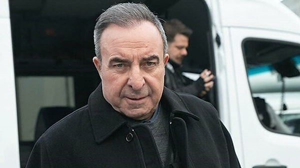 5. Finansal Bilgelik: "Kazanmadan Harcama, Geleceğini Ödünç Alma"