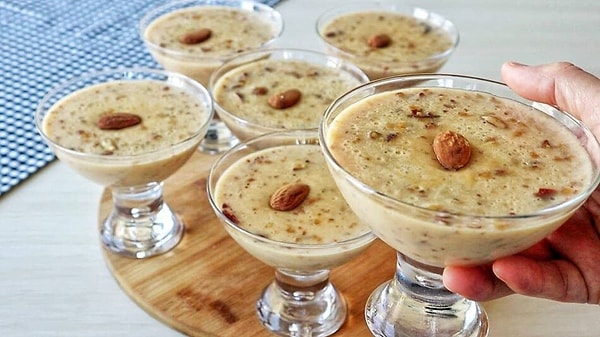 2. Bademli muhallebi molası ver.