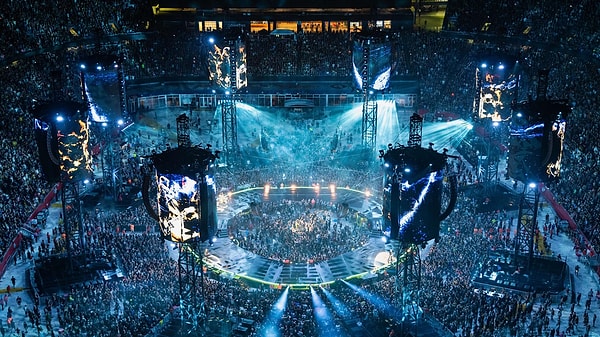 6. Metallica – M72 World Tour