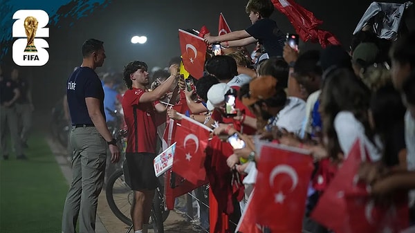 A Milli Futbol Takımımızın 2026 Dünya Kupası D Grubu'ndaki hayal kırıklığıyla sonuçlanan serüveninde, saha içi başarısızlıktan ziyade masa başında yapılan vahim bir hata gündeme bomba gibi düştü.