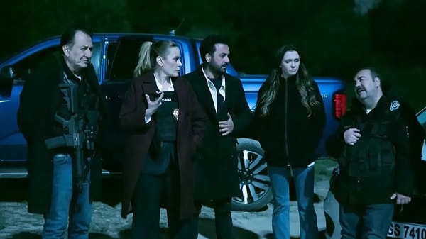 When Oya Okar, known for her role as Selin in 'Back Streets', left the cast, the rumors about the show's finale gained momentum.