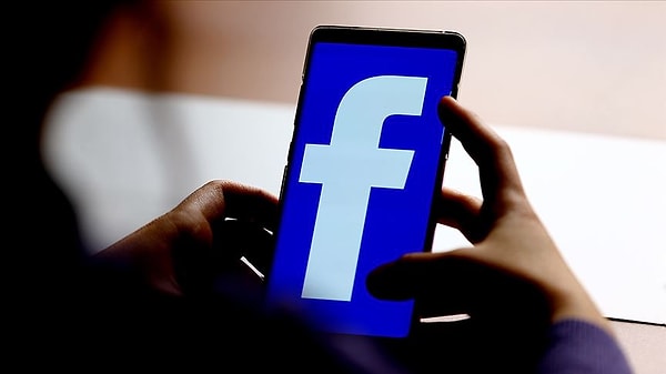Facebook Çöktü mü, Facebook Neden Donuyor?