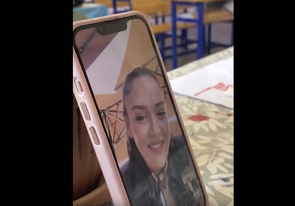 Gerçek olduğuna inanamadı.
