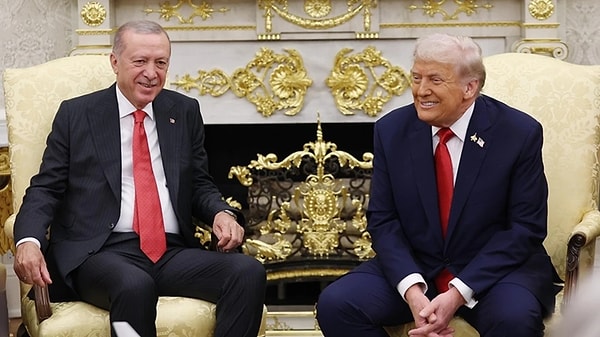 ABD Başkanı Donald Trump, NATO Genel Sekreteri Rutte ile Oval Ofis’te yaptığı görüşmenin ardından gazetecilerin sorularını yanıtladı.