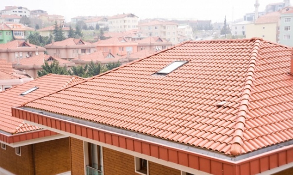 Smart Roof System Replaces Clay Tiles: Cools Like AC in Summer and Heats in Winter