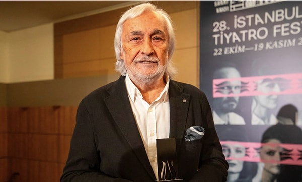 Müjdat Gezen, a living legend of Turkish theatre, has been a prominent figure in the art world for many decades. His contributions extend beyond his acting, writing, and directing roles; he has also nurtured countless actors through the art center he established. His multi-faceted involvement in the arts has solidified his place among the most significant names in the industry.