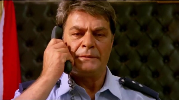 8. Komser Şekpsir (2000)