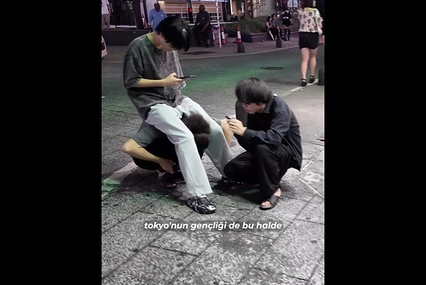 Peki, dünyanın en güvenli ve düzenli şehirlerinden biri olan Tokyo’da geceleri neden böyle manzaralar ortaya çıkıyor?