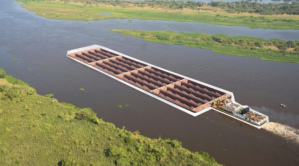 Eco Freight Miracle: One Single Barge Carries the Load of Dozens of Trucks at Once