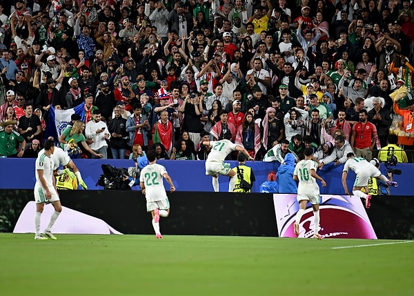 Maç gol düellosu şeklinde geçti ama...