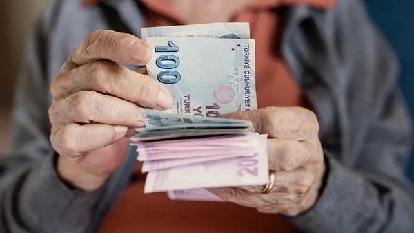 Milletvekilinin zam farkı 25 en düşük emekli maaşına bedel.