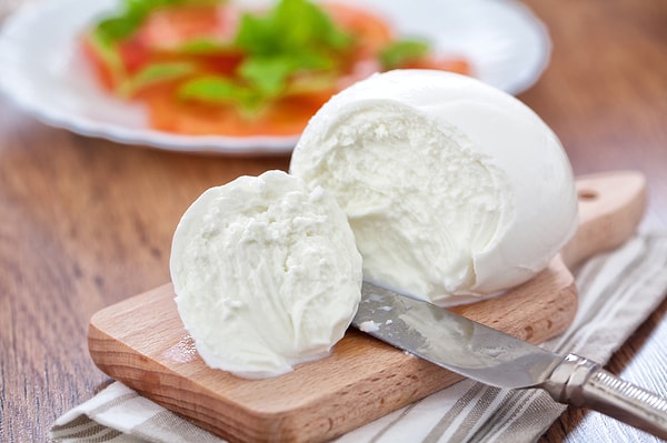 Mozzarella (9 out of 10)