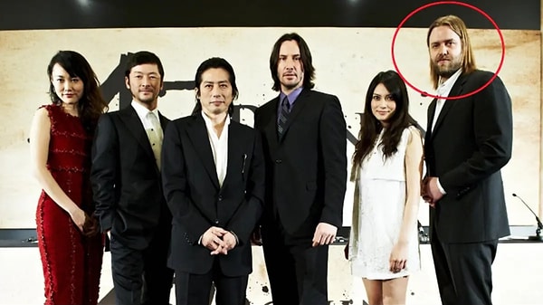 2013 yapımı 47 Ronin filminin yönetmeni Carl Rinsch, Netflix ile yaşadığı dava nedeniyle yeniden gündeme geldi.