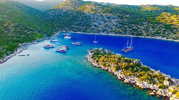 Fethiye's Top Entertainment Venues: Do They Vary by Season?