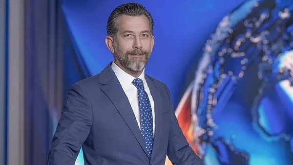 In recent times, Deniz Bayramoglu, who has distinguished himself from the popular commentator-presenter style seen on television screens, has been anchoring the Kanal D Main News Bulletin for the past 6 years.