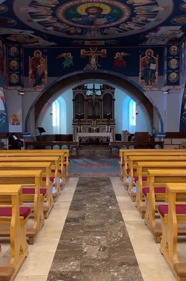 St. Antuan Kilisesi Sergi ve Ziyaretçi Bilgileri
