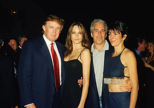 Epstein ile Trump'ın fotoğrafları çıkmıştı.