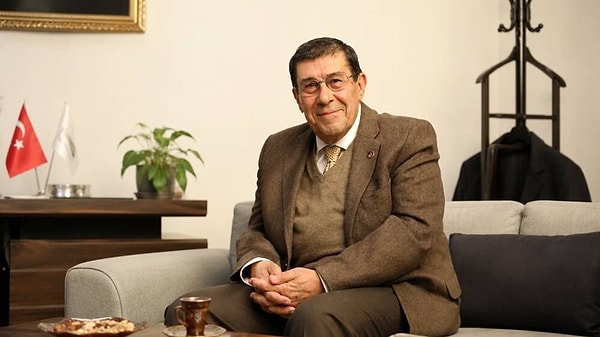 Peki ama Zihni Göktay neden huzurevinde kalıyordu?
