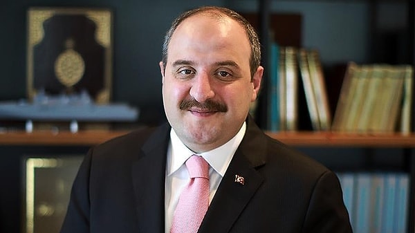 Milli takımın aldığı başarısız sonuçlar ve turnuvaya veda edilmesinin ardından gözlerin çevrildiği Türkiye Futbol Federasyonu (TFF) cephesinde sessizlik sürerken, siyaset dünyasından çarpıcı bir tepki yükseldi.