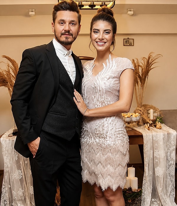 According to a news report by journalist Birsen Altuntaş, Deniz Baysal initiated divorce proceedings against her husband Barış Yurtçu at the Istanbul Courthouse earlier this week.