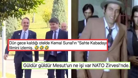 Mehter Marşıyla Karşılanan Yunanistan Başbakanı Miçotakis'in Külliyedeki Yürüyüşü Goygoy Malzemesi Oldu