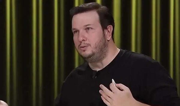 Şahan Gökbakar yönetime yüklendi.