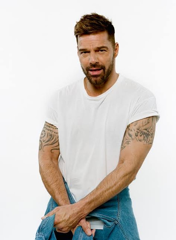 Latin pop müziğinin efsane isimlerinden Ricky Martin, 15 yıl aradan sonra yeniden İstanbul'a geldi.
